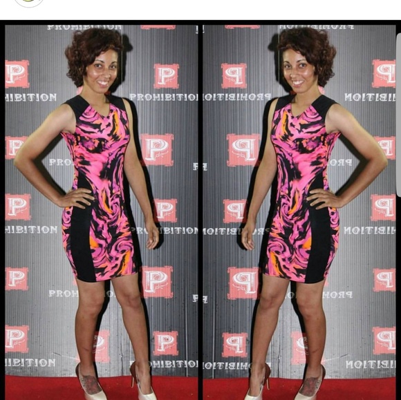 Dress - Picture 1 of 1